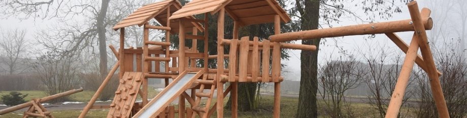 Žaidimų aikštelė Kalesninkuose jau įrengta!