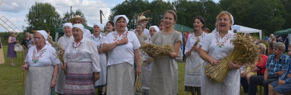 “Matka Boska Zielna złotych kłosów pełna…”