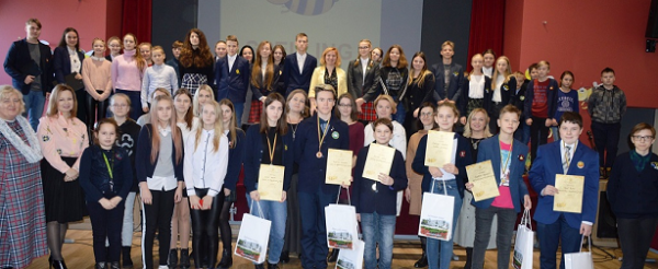 Žymus pasaulio anglų kalbos konkursas „Spelling Bee” Šalčininkuose